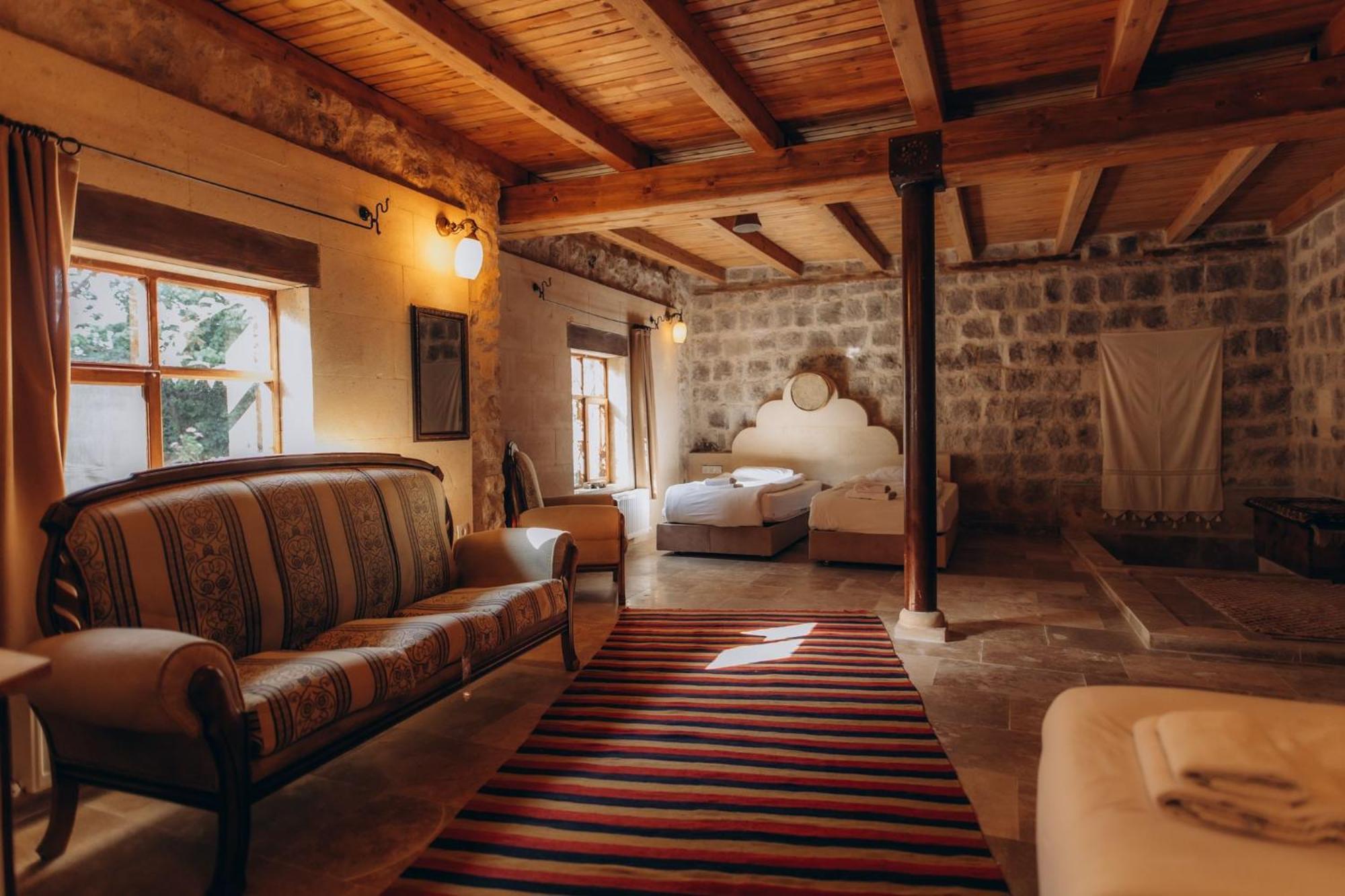 מלון אוצ'יסר Anatolia Raymonde Cave House מראה חיצוני תמונה